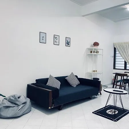 Comfort Semi D House, 1 Min To Town By Mr Homestay Teluk Intan Exterior photo